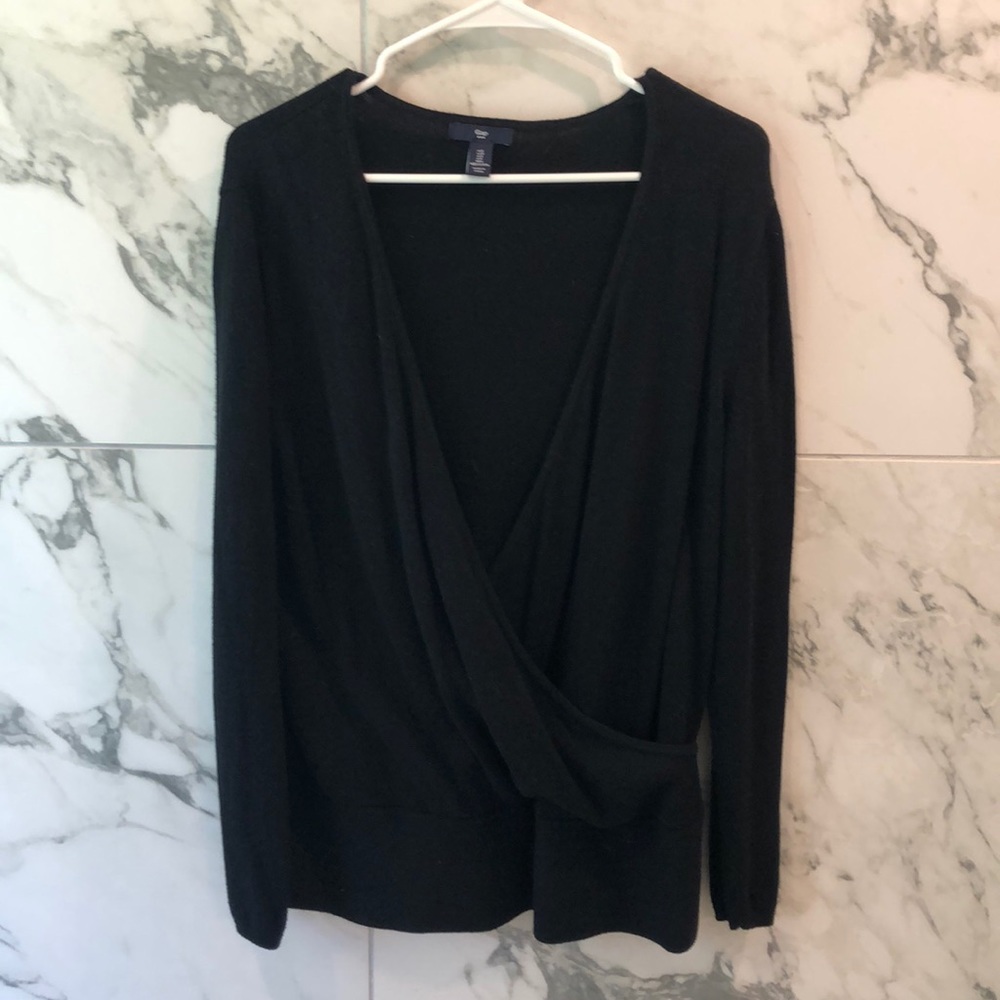 Gorgeous black sweater from Gap